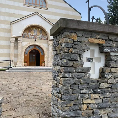 Lux Stella Ζλάτιμπορ